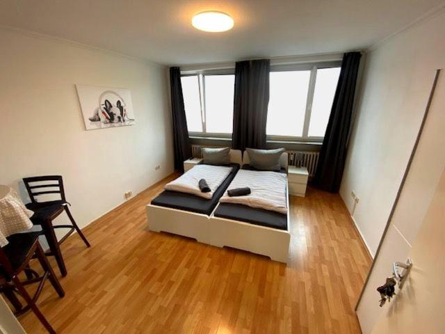Zimmerfrei-Wuerzburg Stadtmitte Luaran gambar
